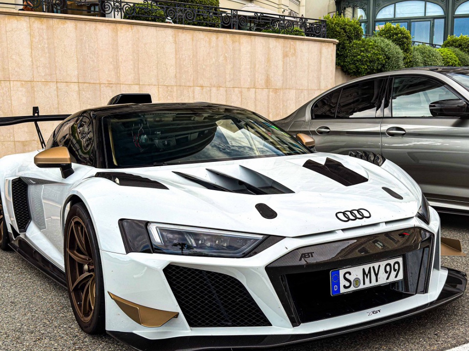 Audi ABT R8 V10