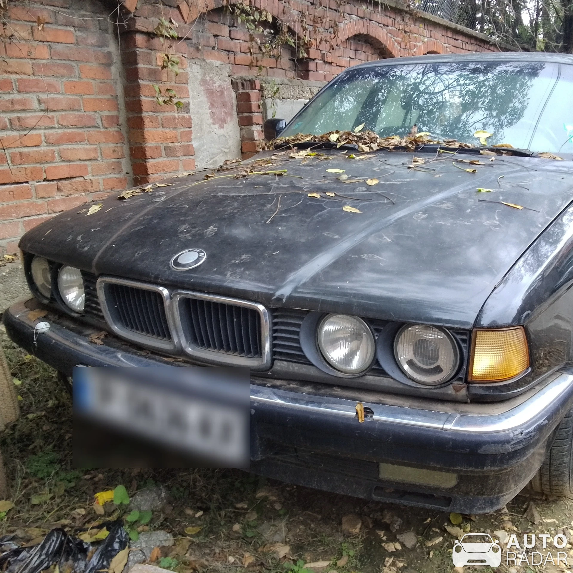 BMW 7 Series E32 spotted in Русе, България