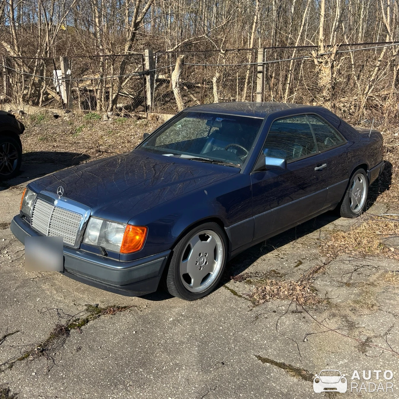 Mercedes-Benz 300CE spotted in Rīga