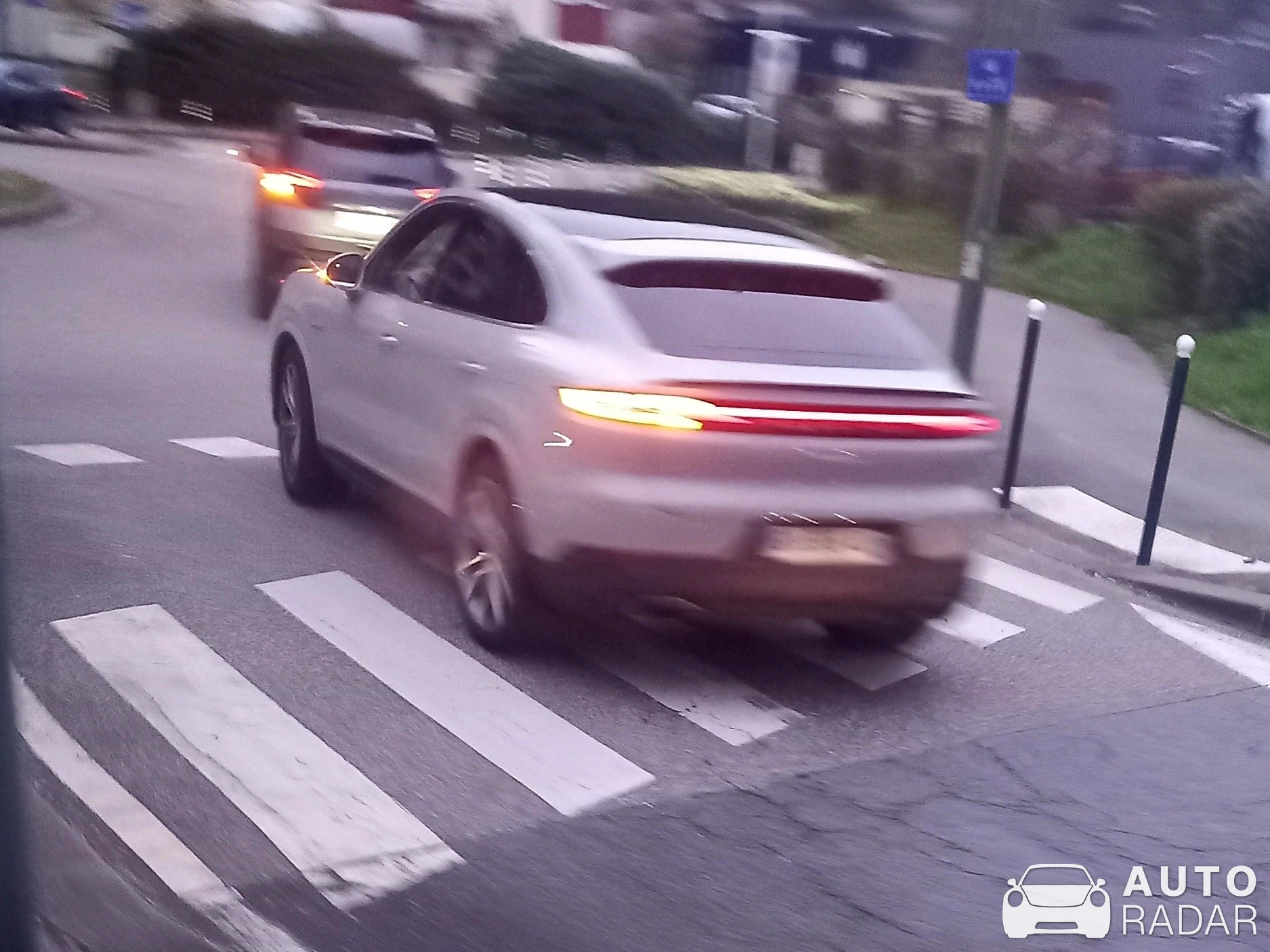 Porsche Cayenne Coupé Turbo E-Hybrid spotted in Annecy