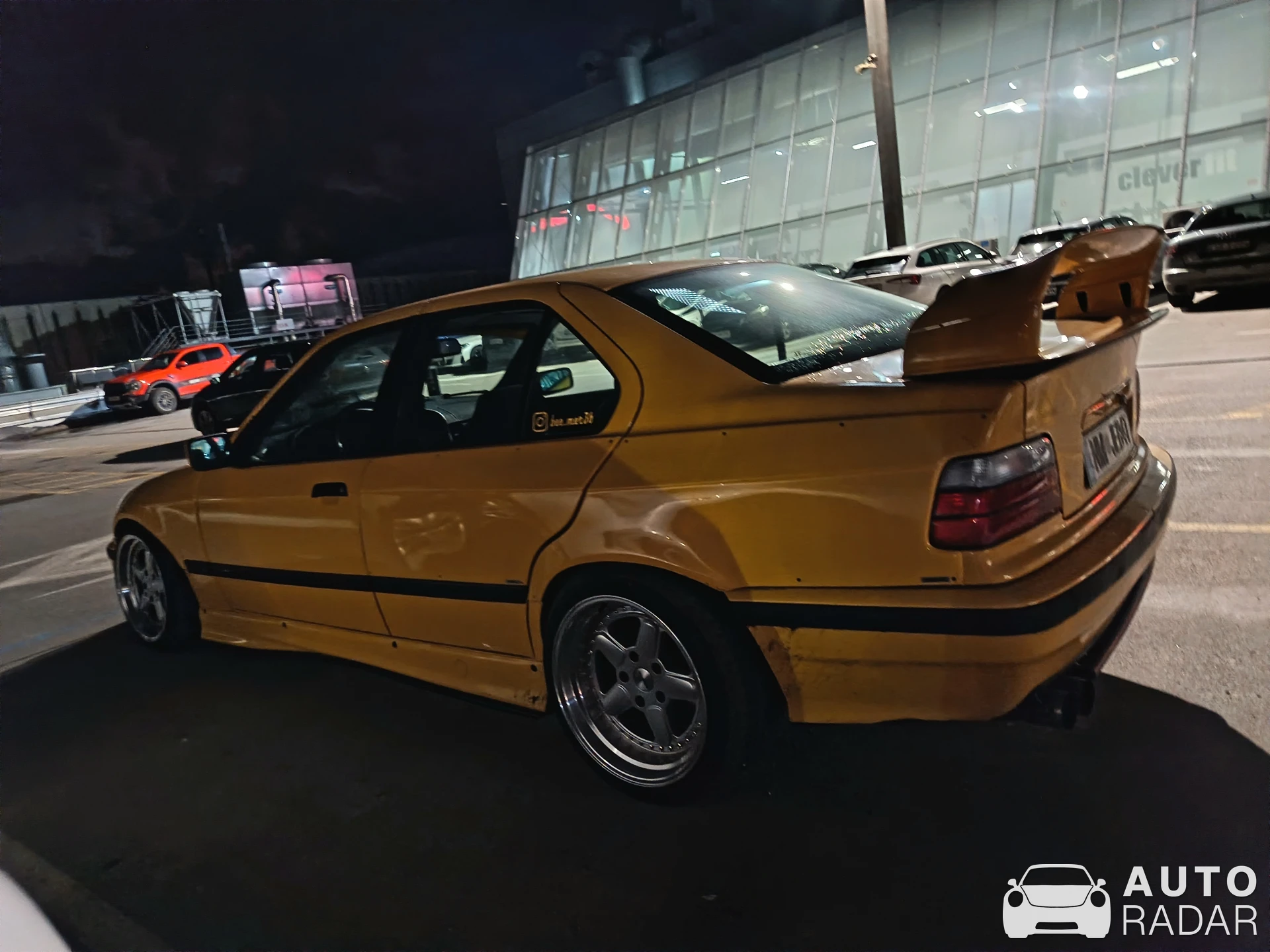 BMW 320i E36 STC spotted in Celje