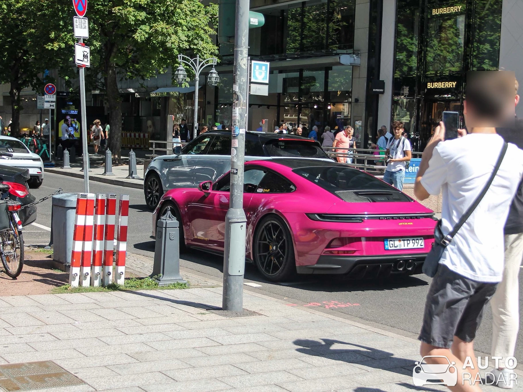 Porsche 992 GT3 Touring MR spotted in Düsseldorf