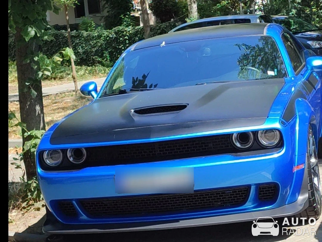 Dodge Challenger SRT Hellcat Widebody spotted in Chișinău, Moldova