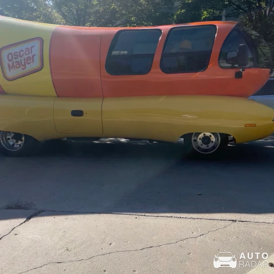 Oscar Mayer Wienermobile spotted in Wauwatosa