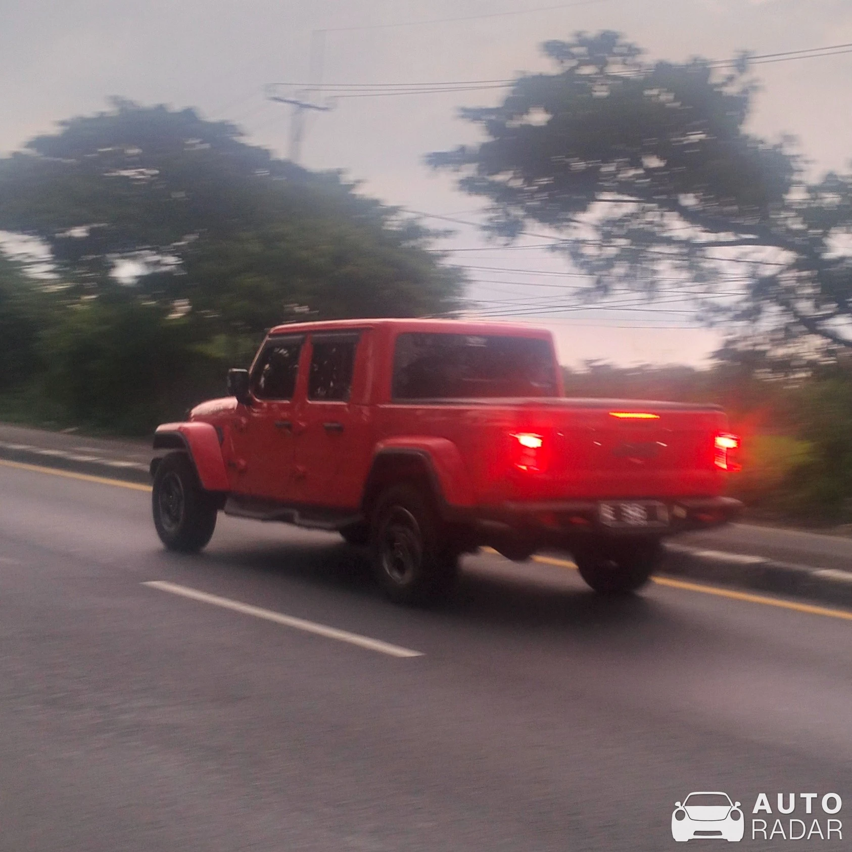 Jeep Gladiator Rubicon spotted in Cirebon