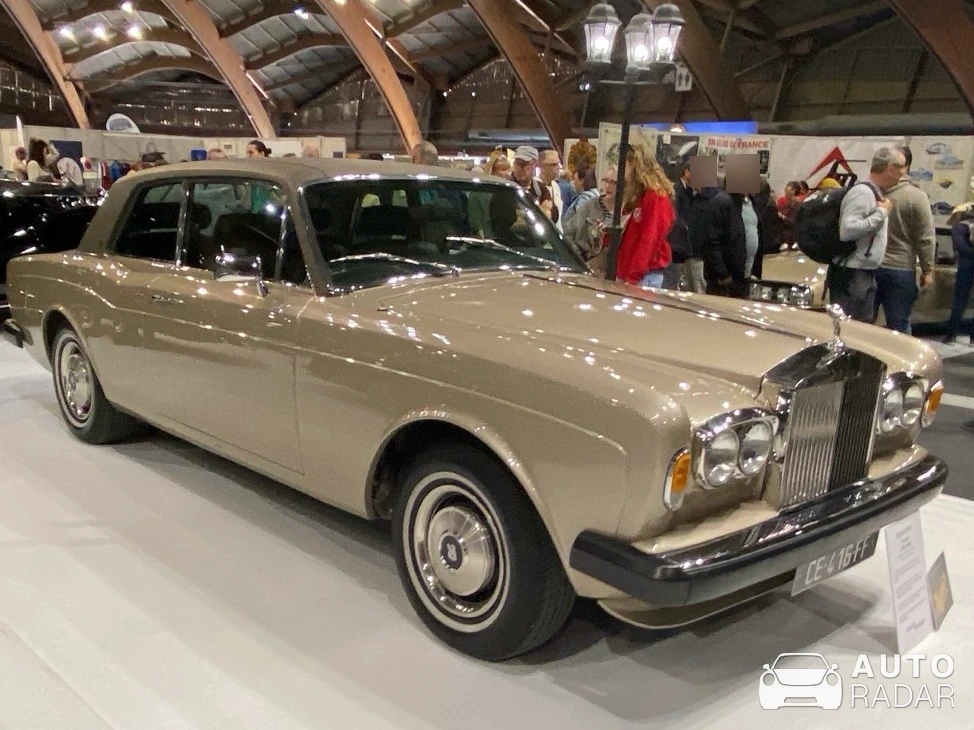 Rolls-Royce Camargue spotted in Avignon