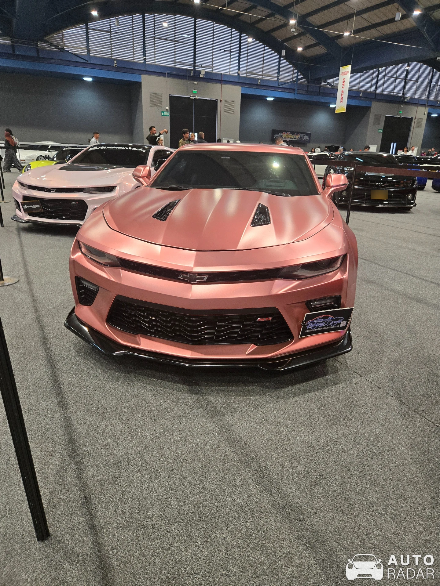 Chevrolet Camaro SS spotted in Bogotá, Colombia