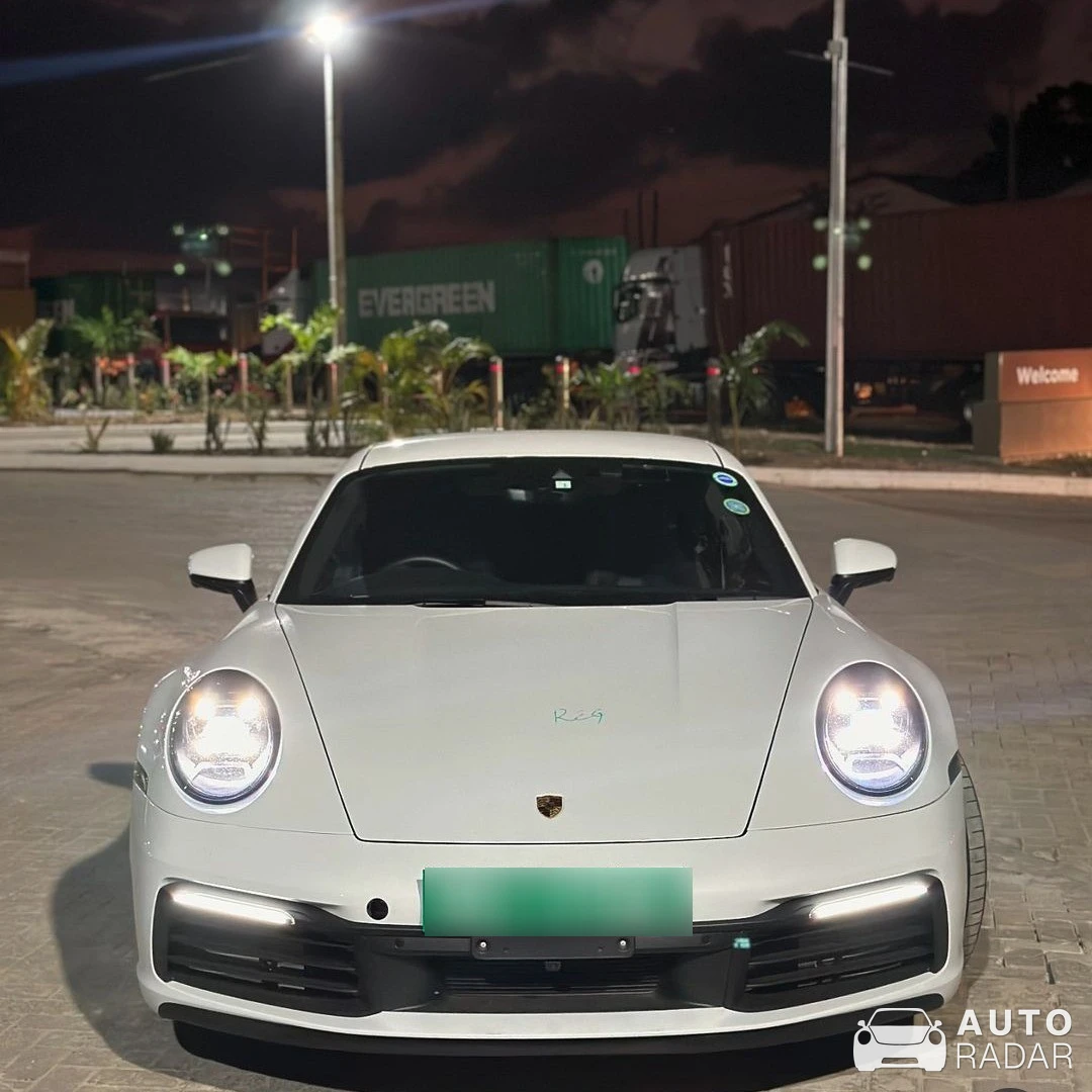 Porsche 992 Carrera MkI spotted in Nairobi, Kenya