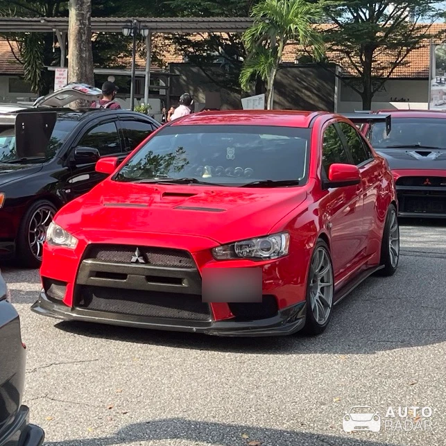 Mitsubishi Lancer Evolution X GSR FQ-300 spotted in Singapore