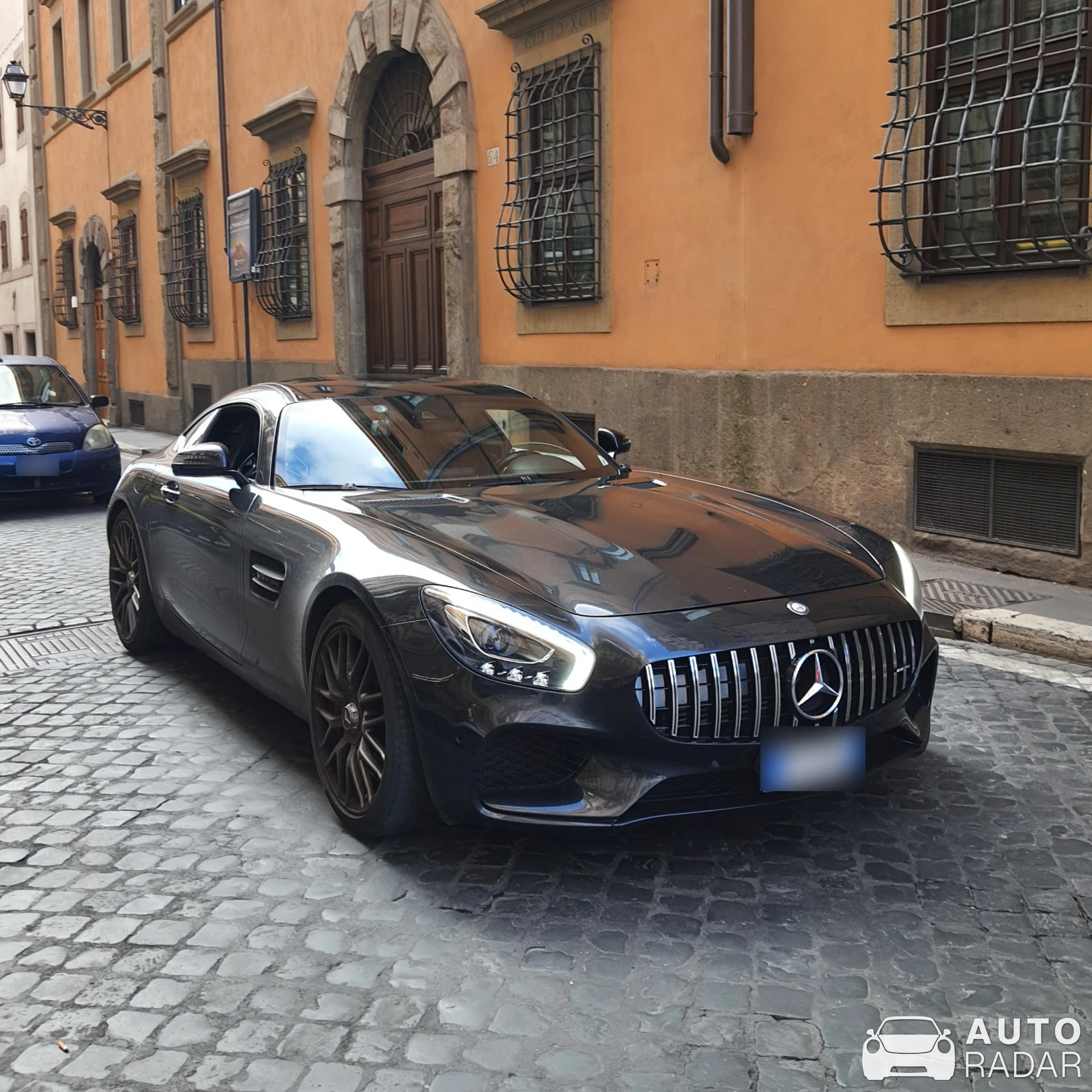 Mercedes-AMG GT S C190 Edition 1 spotted in Roma