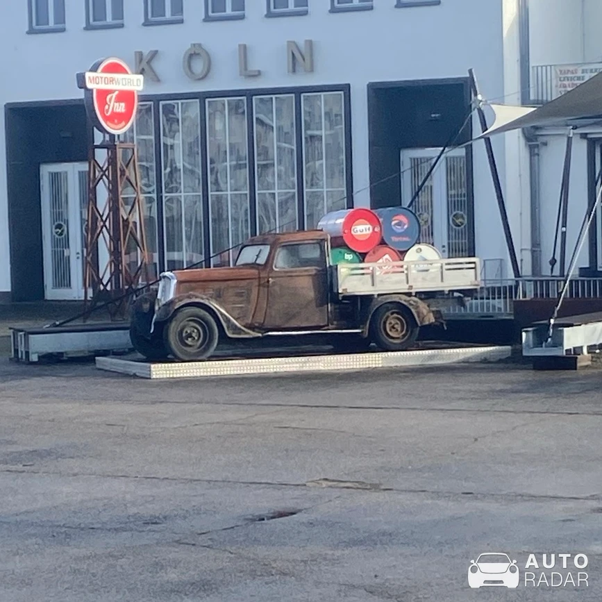 Peugeot 301 T spotted in Köln, Deutschland