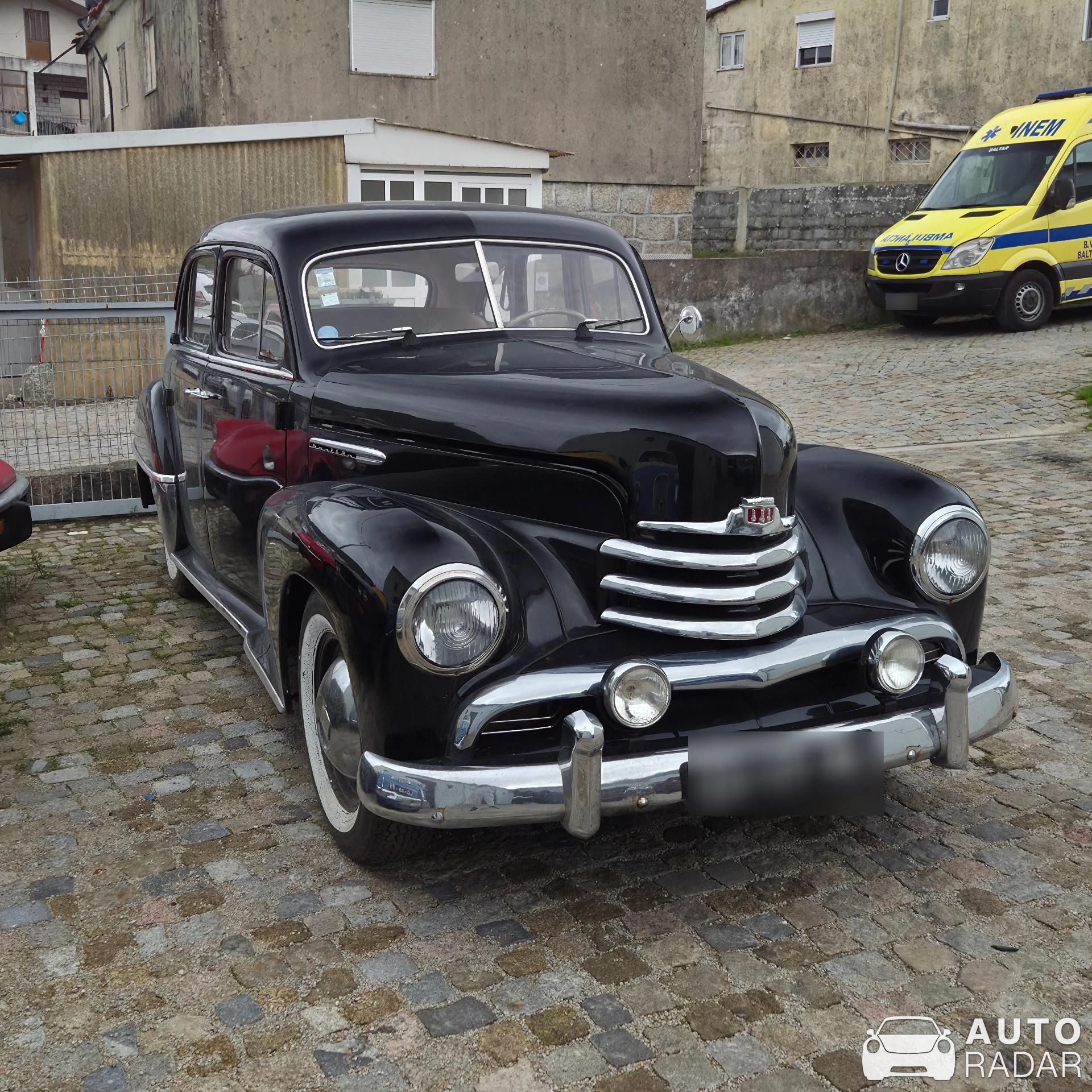 Opel Kapitän spotted in Paredes