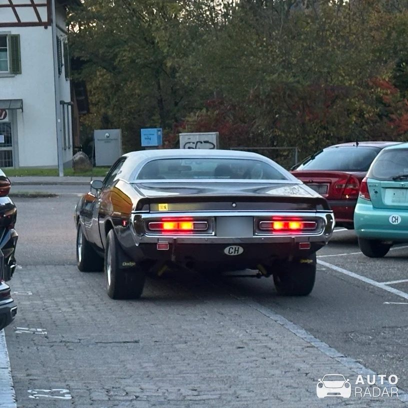 Dodge Charger SE 1973 spotted in Seegräben
