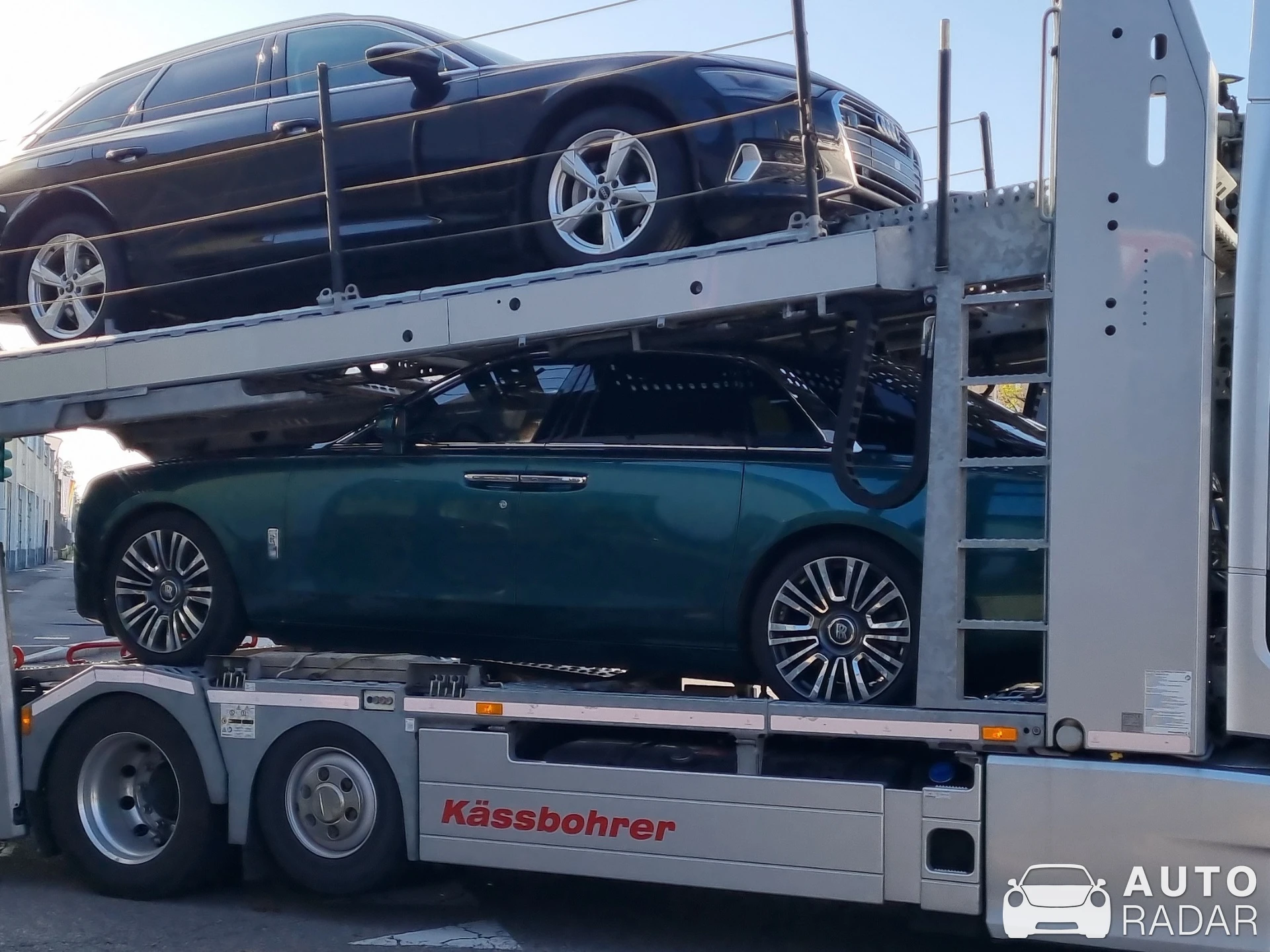Rolls-Royce Ghost V-Specification spotted in Città metropolitana di Milano, Italia