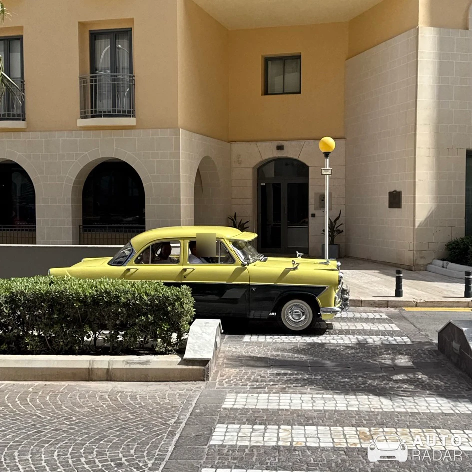 Ford Zephyr spotted in St. Julian's