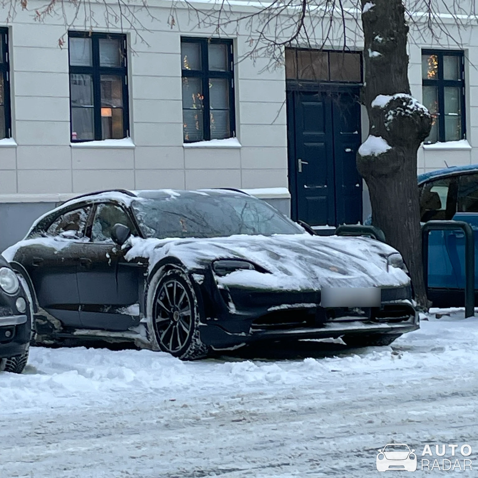Porsche Taycan 4 Cross Turismo spotted in Trondheim, Norge