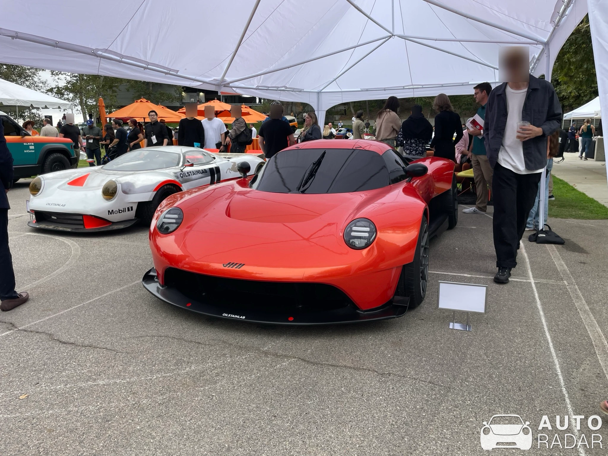 Oilstainlab HF-11 spotted in Pasadena
