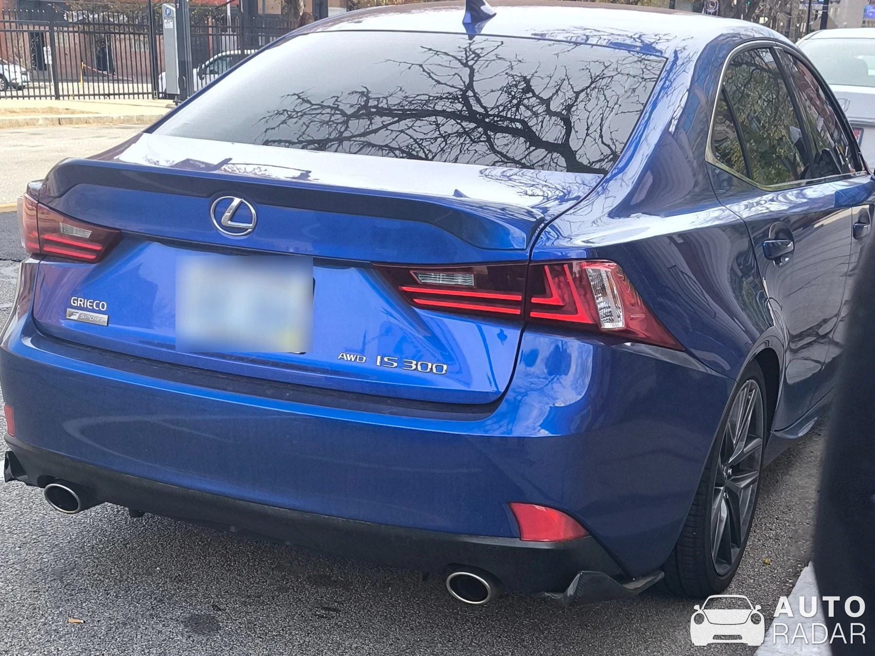Lexus IS 300 SportCross spotted