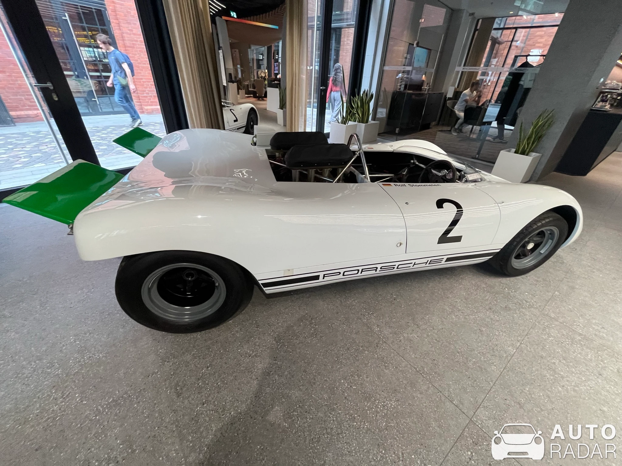 Porsche 909 spotted in Warszawa