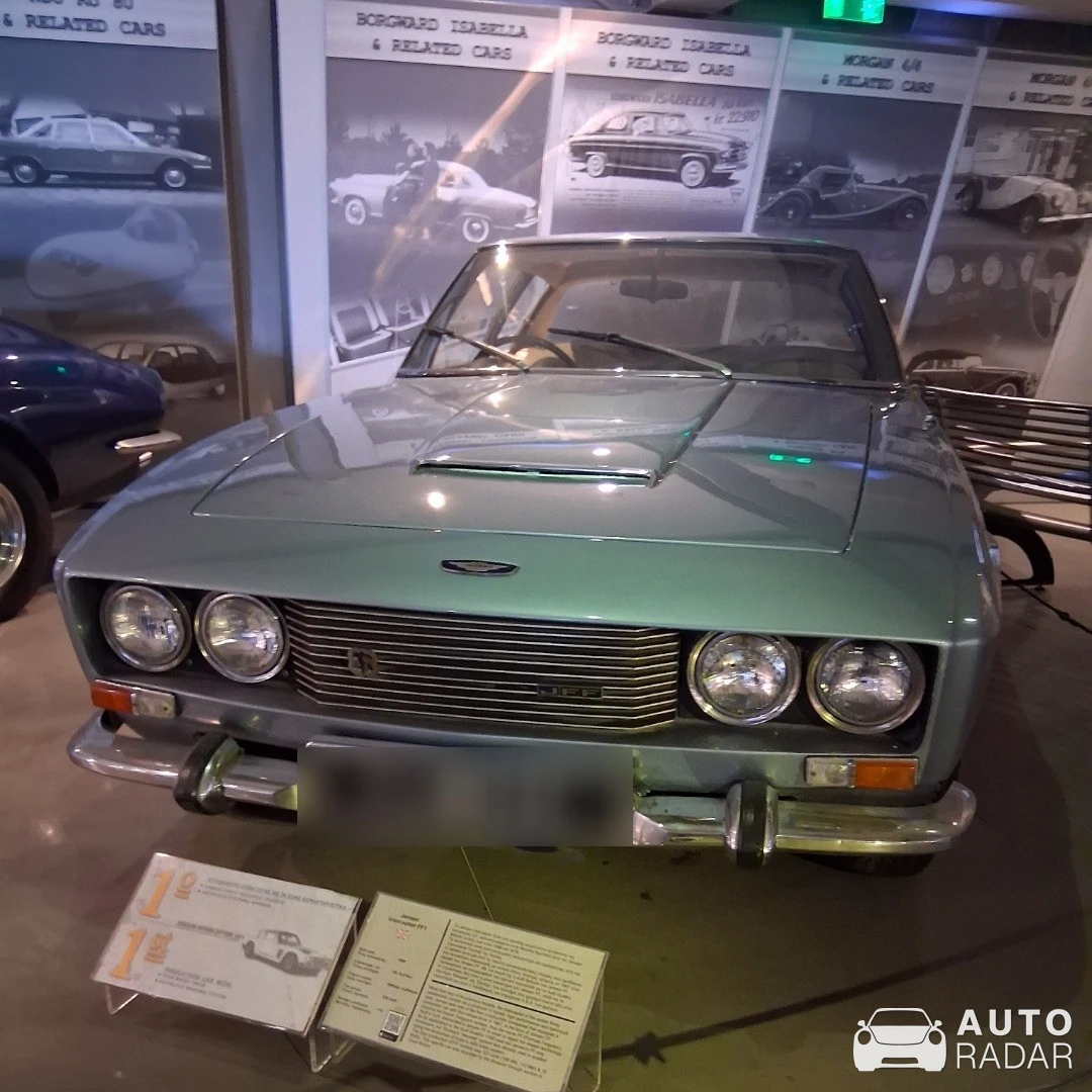 Jensen Interceptor FF spotted in Athina, Greece