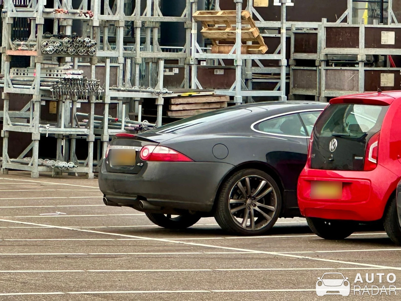 Jaguar XKR 2006 spotted in Rotterdam