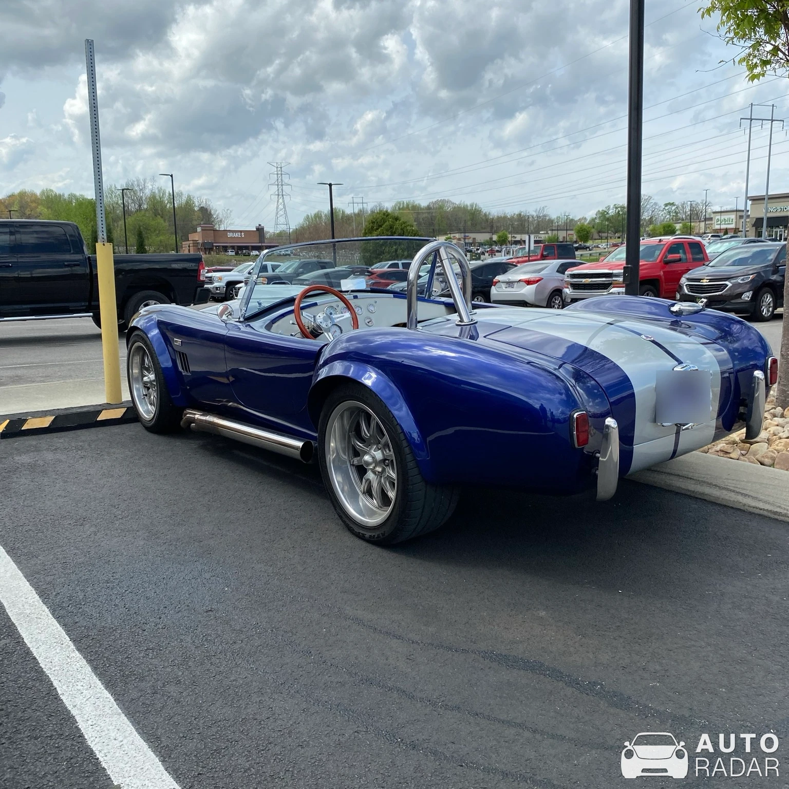 Shelby Cobra 427 spotted in Cookeville, United States