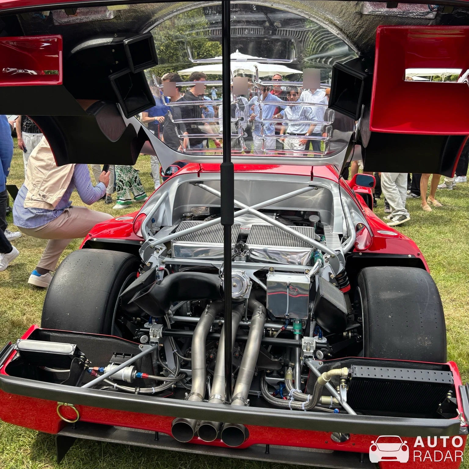 Ferrari F40 GTE spotted in Cernobbio