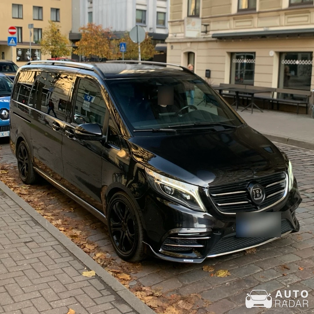 Mercedes-Benz V-Class spotted in Rīga