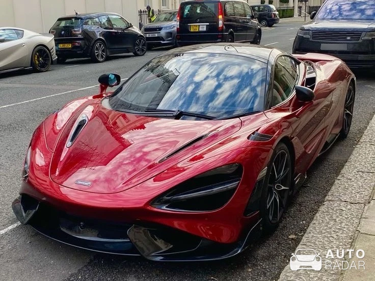 McLaren 765LT Spider spotted in Greater London, United Kingdom