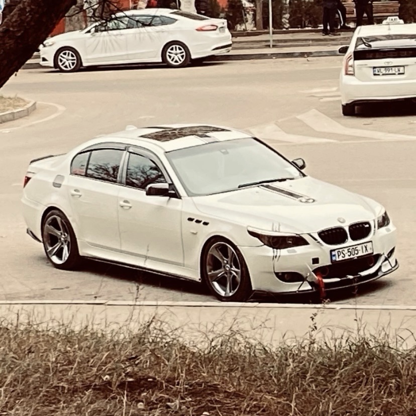 BMW G-Power M5 E60 Hurricane RR