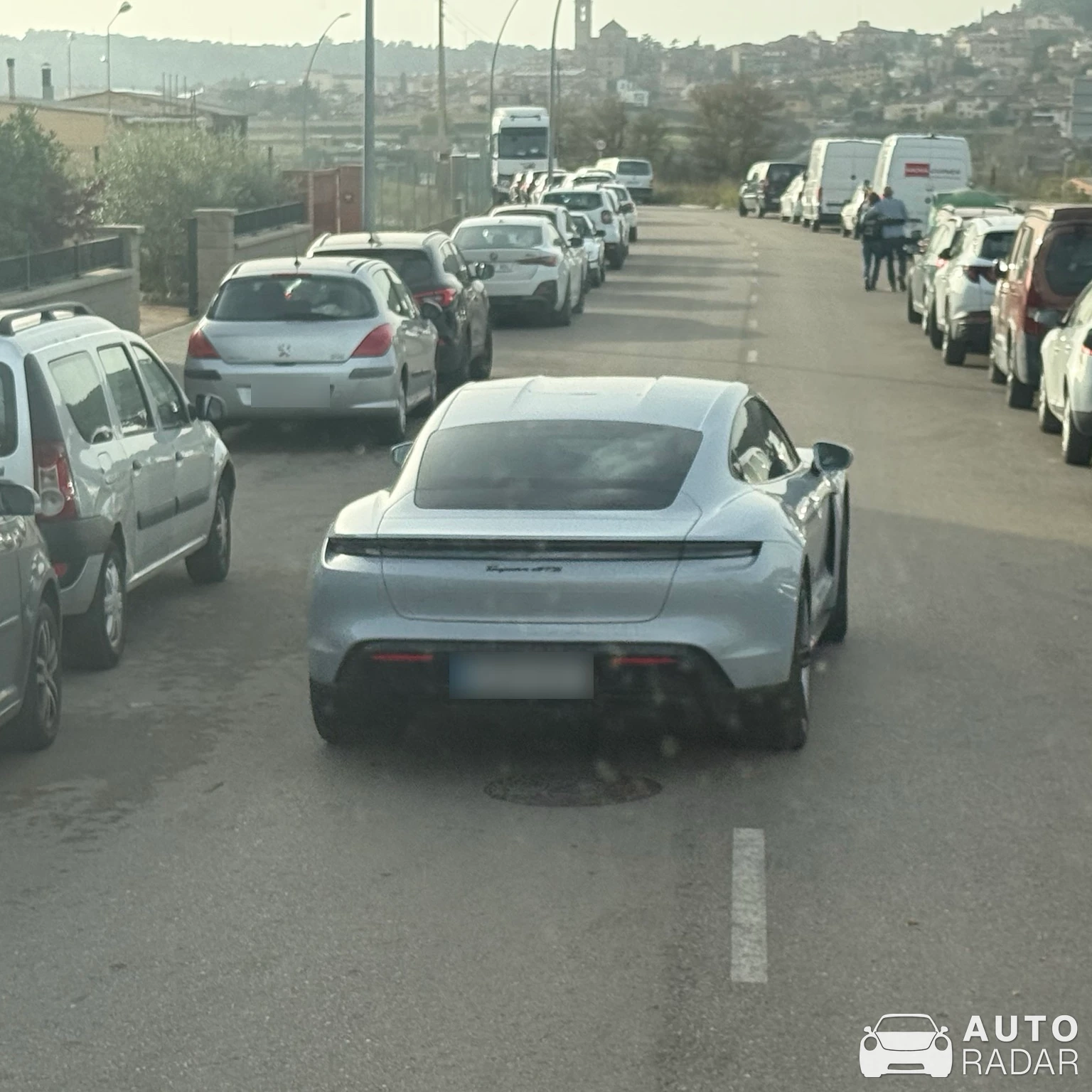 Porsche Taycan GTS spotted in Barcelona, España