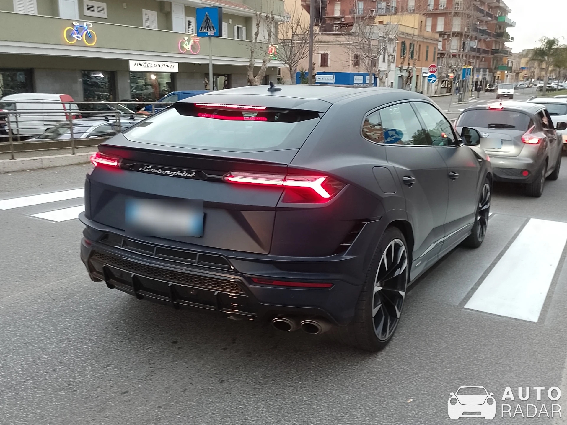 Lamborghini Urus S spotted in Ladispoli, Italy