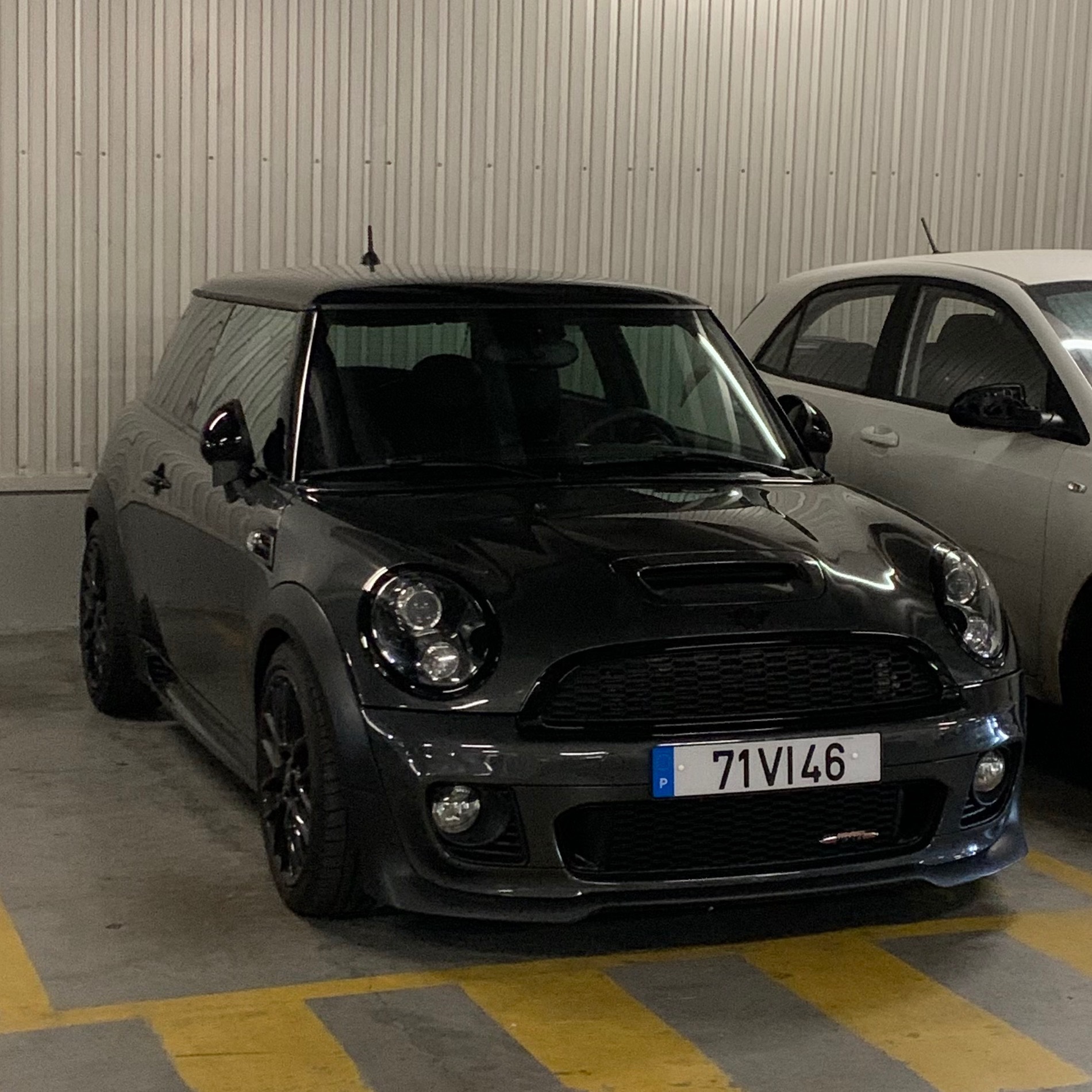 Mini F66 Cooper