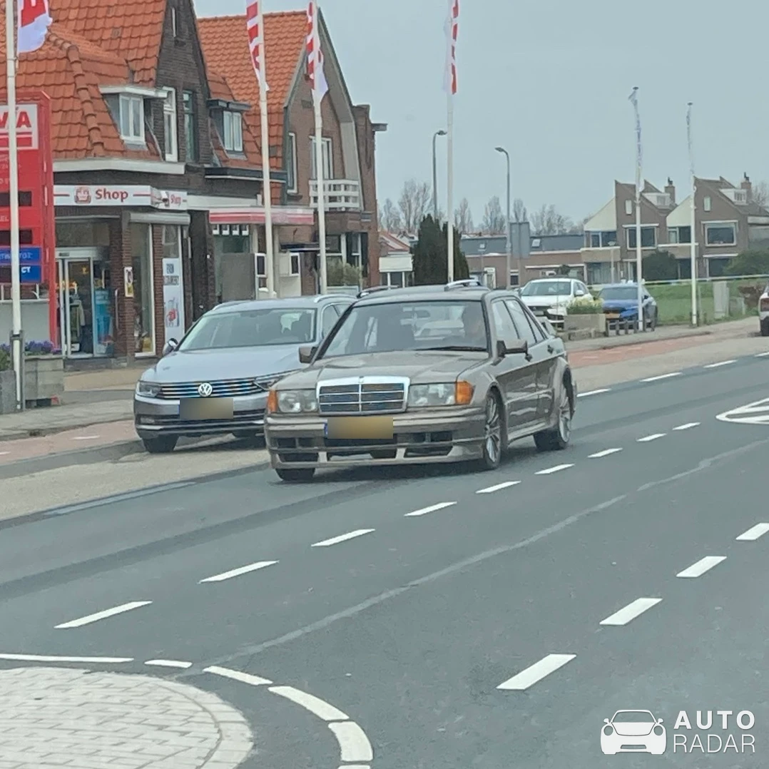 Mercedes-Benz 190 E 2.5-16v EVO I spotted in Lisse