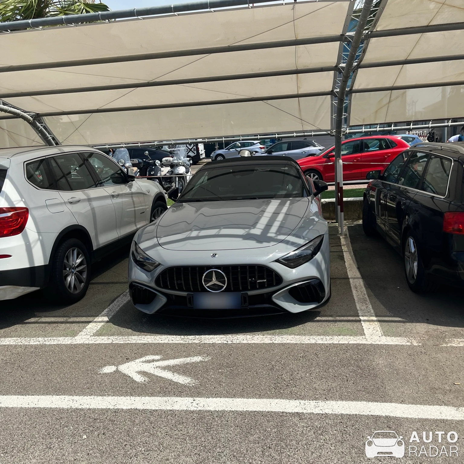 Mercedes-AMG SL 63 R232 spotted in Brindisi