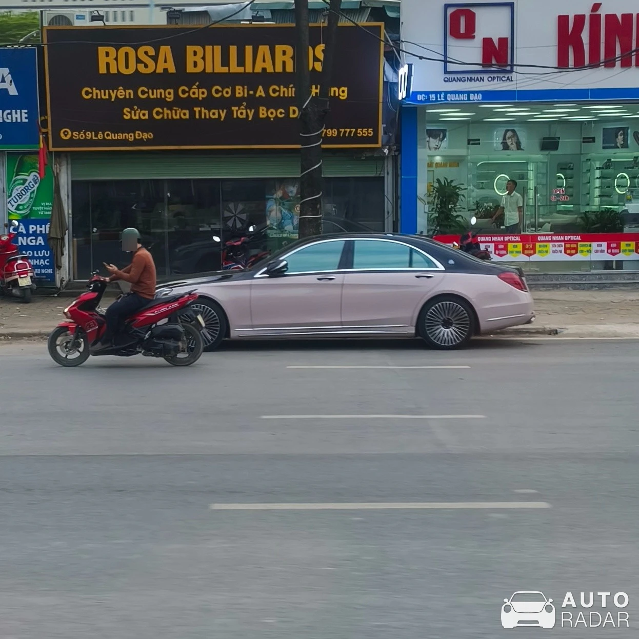 Mercedes-Maybach S 480 spotted in Hanoi