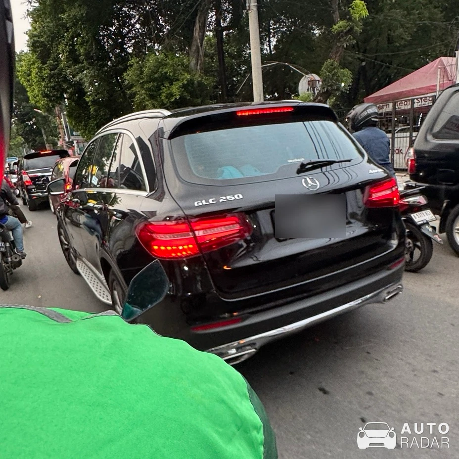 Mercedes-Benz GLC Coupé X253 spotted