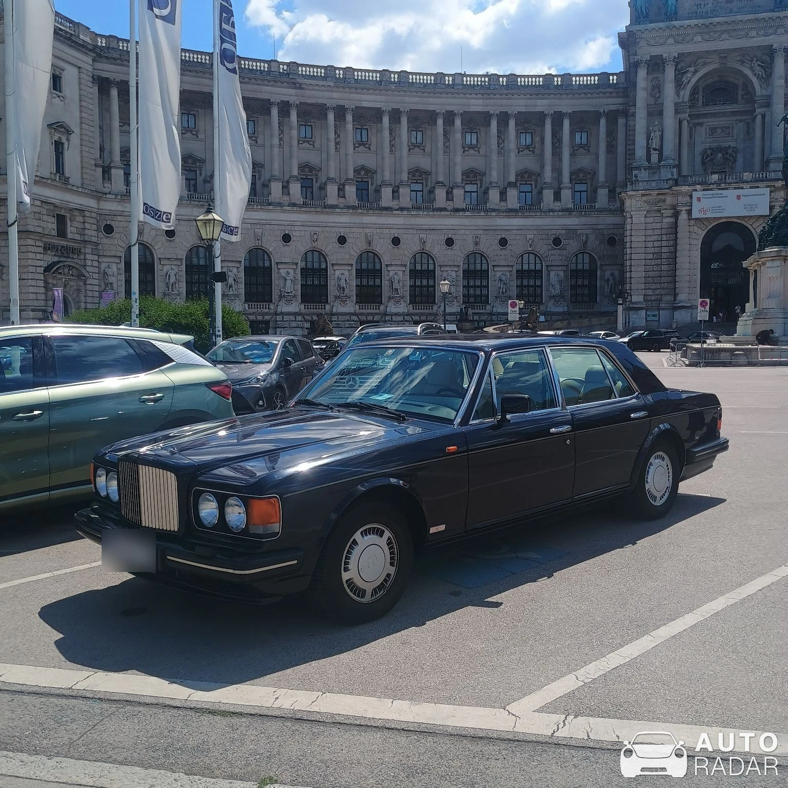 Bentley Turbo R spotted in Wien