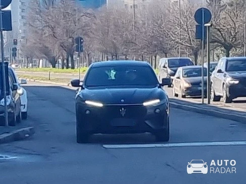Maserati Levante Modena  spotted in Milano