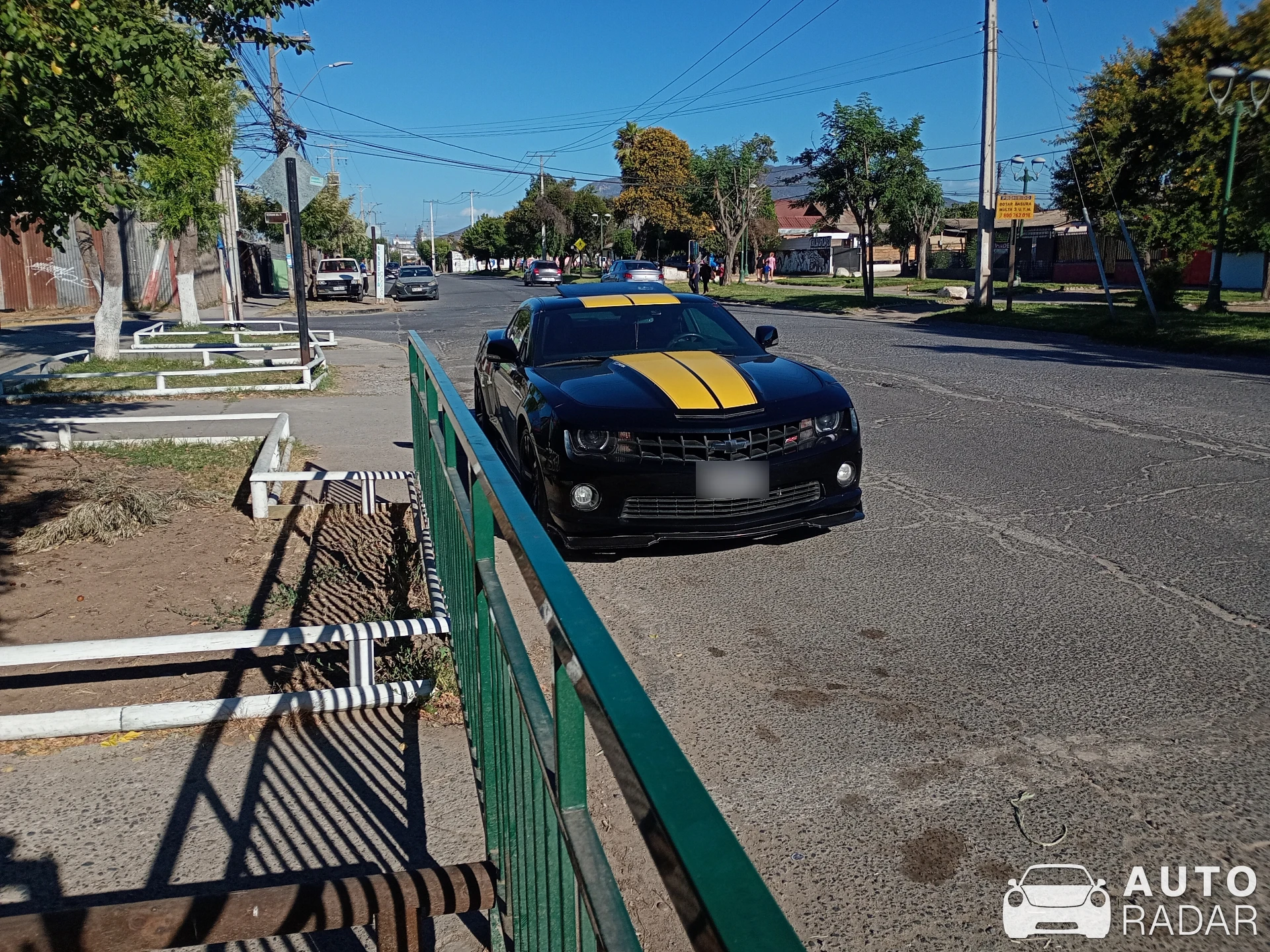 Chevrolet Camaro SS spotted in Melipilla, Chile