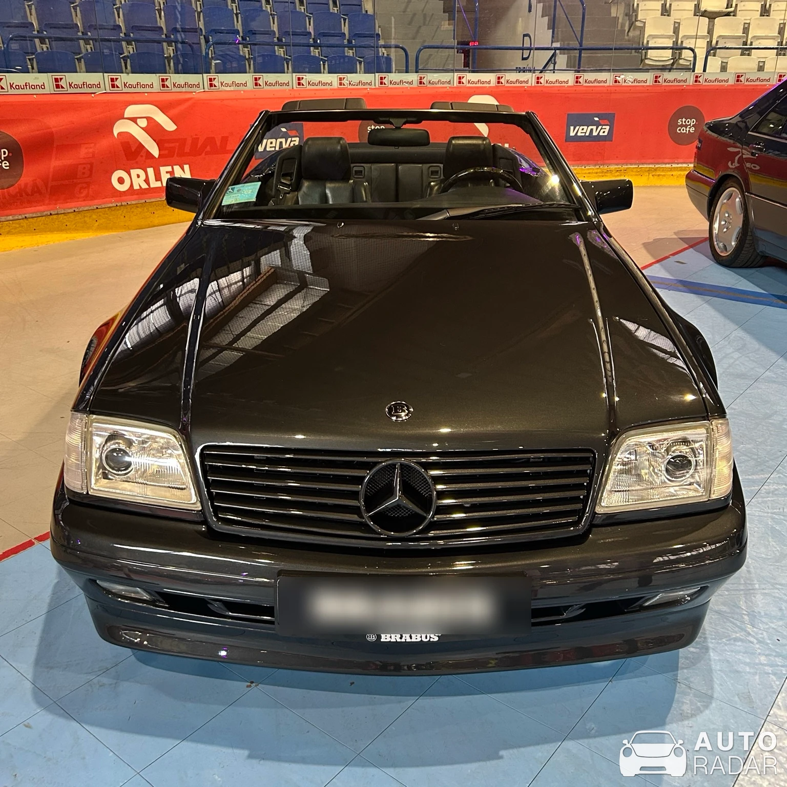 Mercedes-Benz Brabus SL 6.0-32 R129 spotted in Brezno, Slovensko