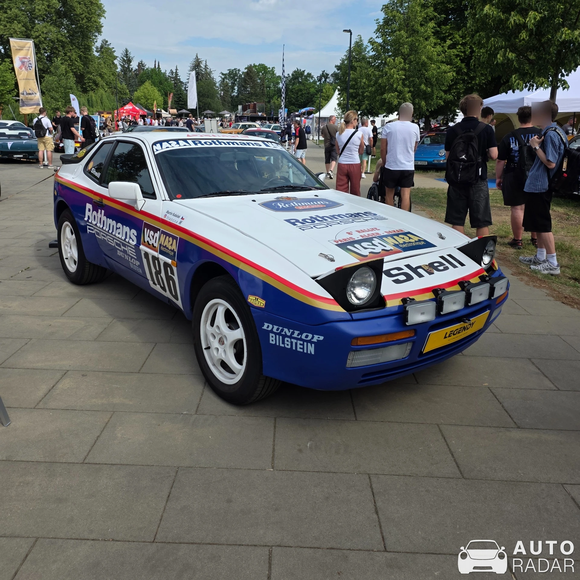 Porsche 944 Turbo Cup spotted in Praha