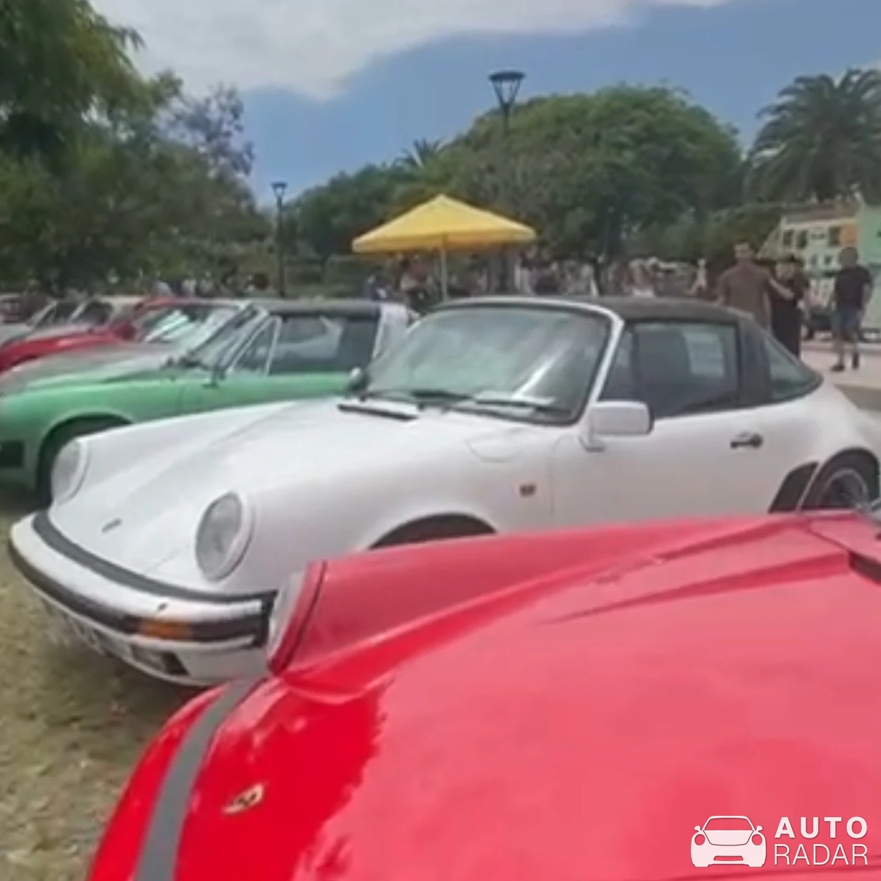 Porsche 911 SC Targa spotted in Lisbon, Portugal