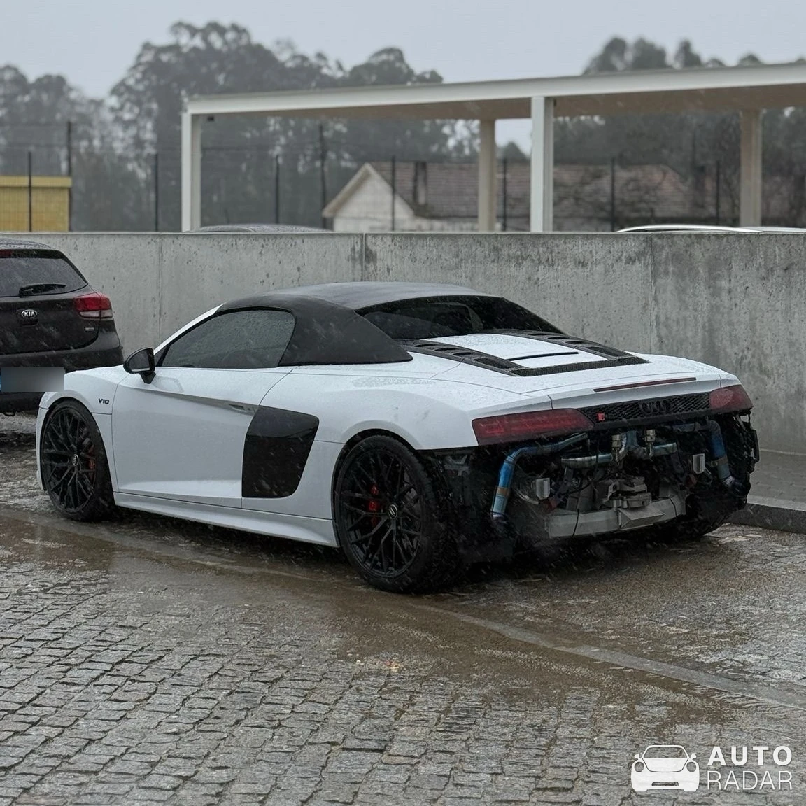 Audi R8 V10 Spyder spotted in Grijó, Portugal