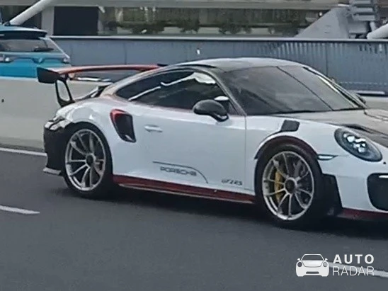 Porsche 991 GT2 RS spotted in Ho Chi Minh City, Vietnam