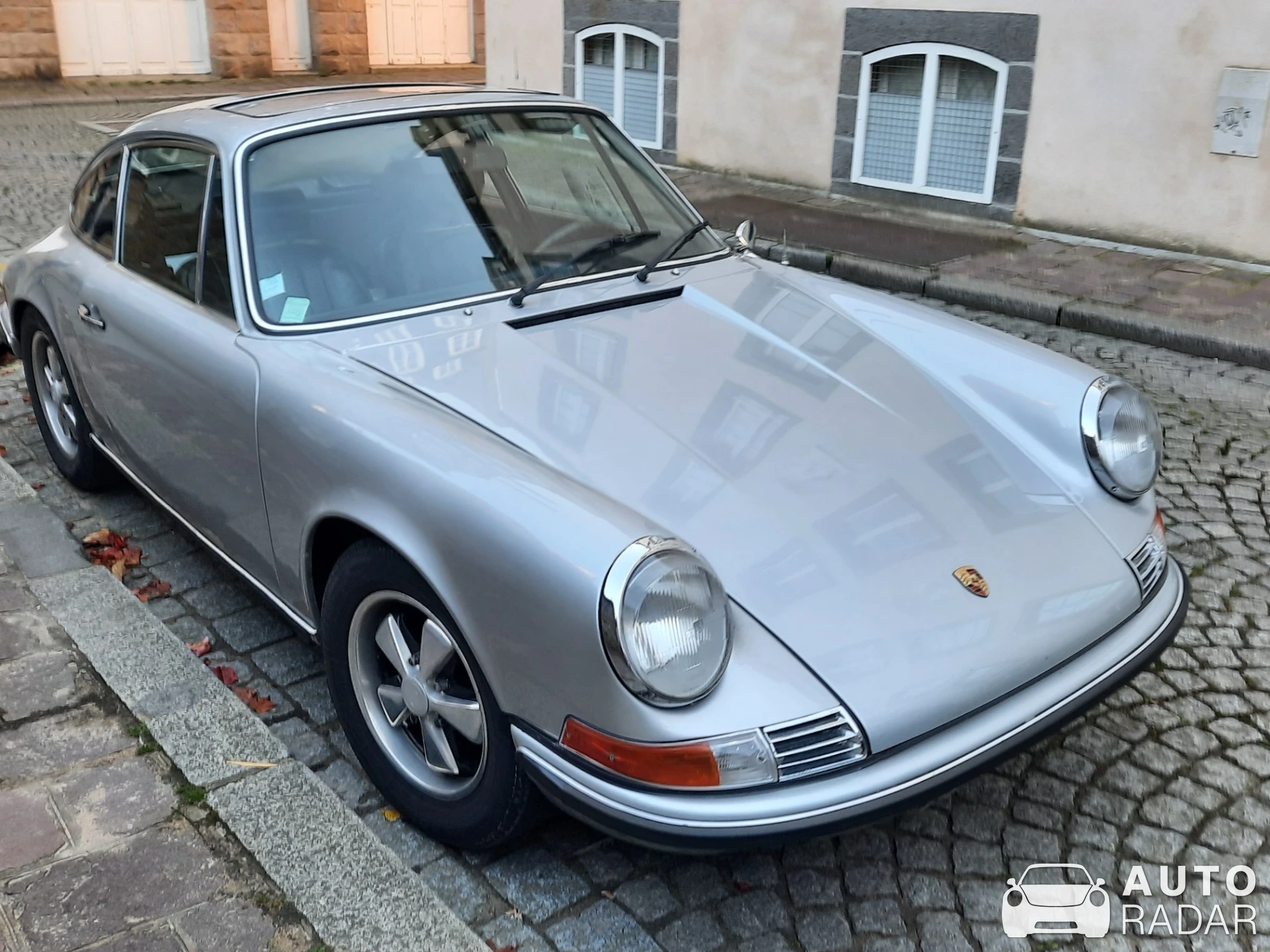 Porsche 911 T spotted in Saint-Malo, France