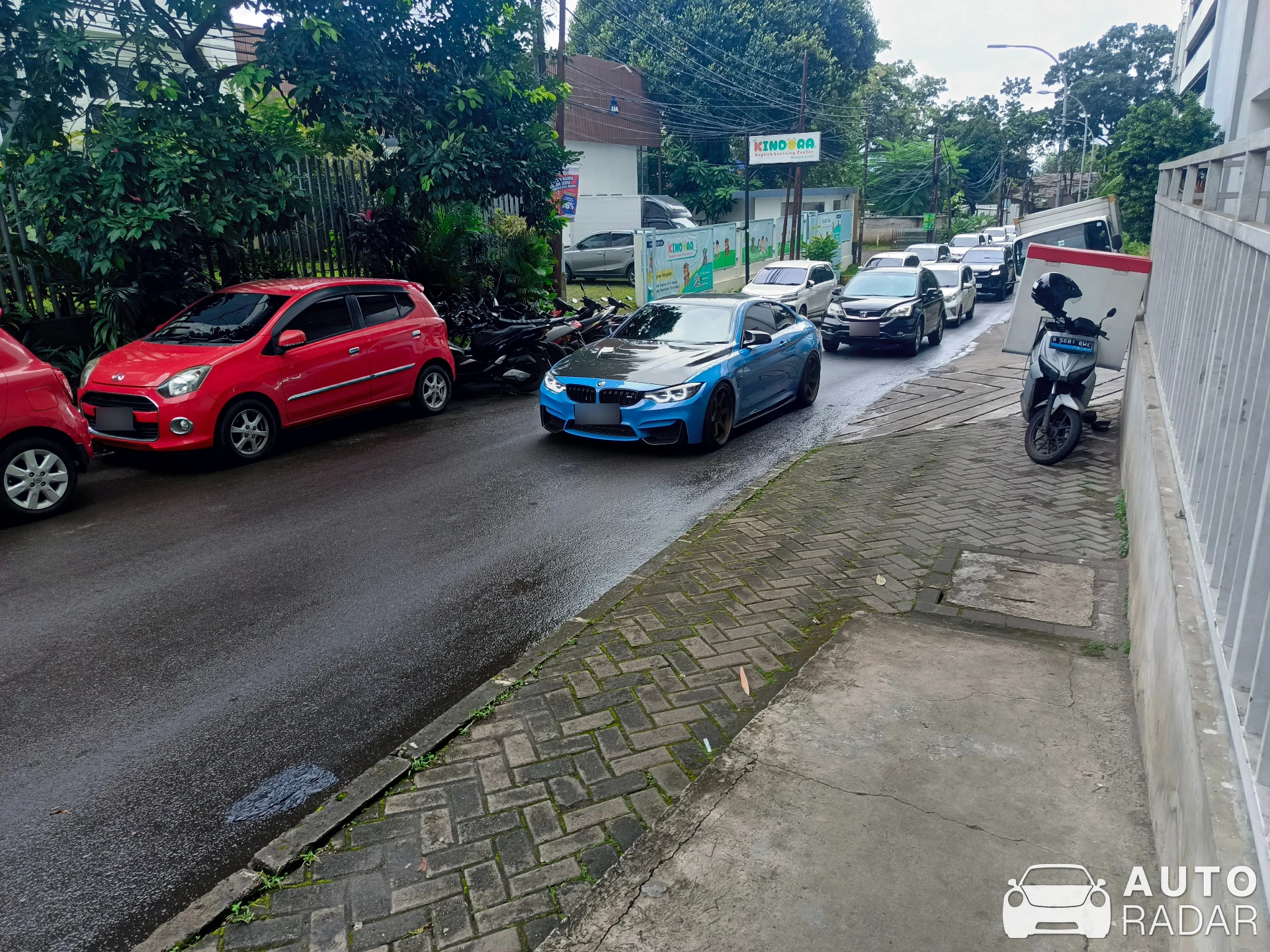 BMW M4 F82 Coupé spotted in Bogor, Indonesia
