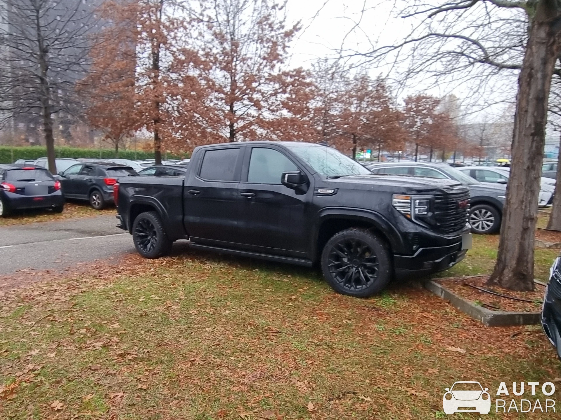GMC Sierra 1500 spotted in Rho