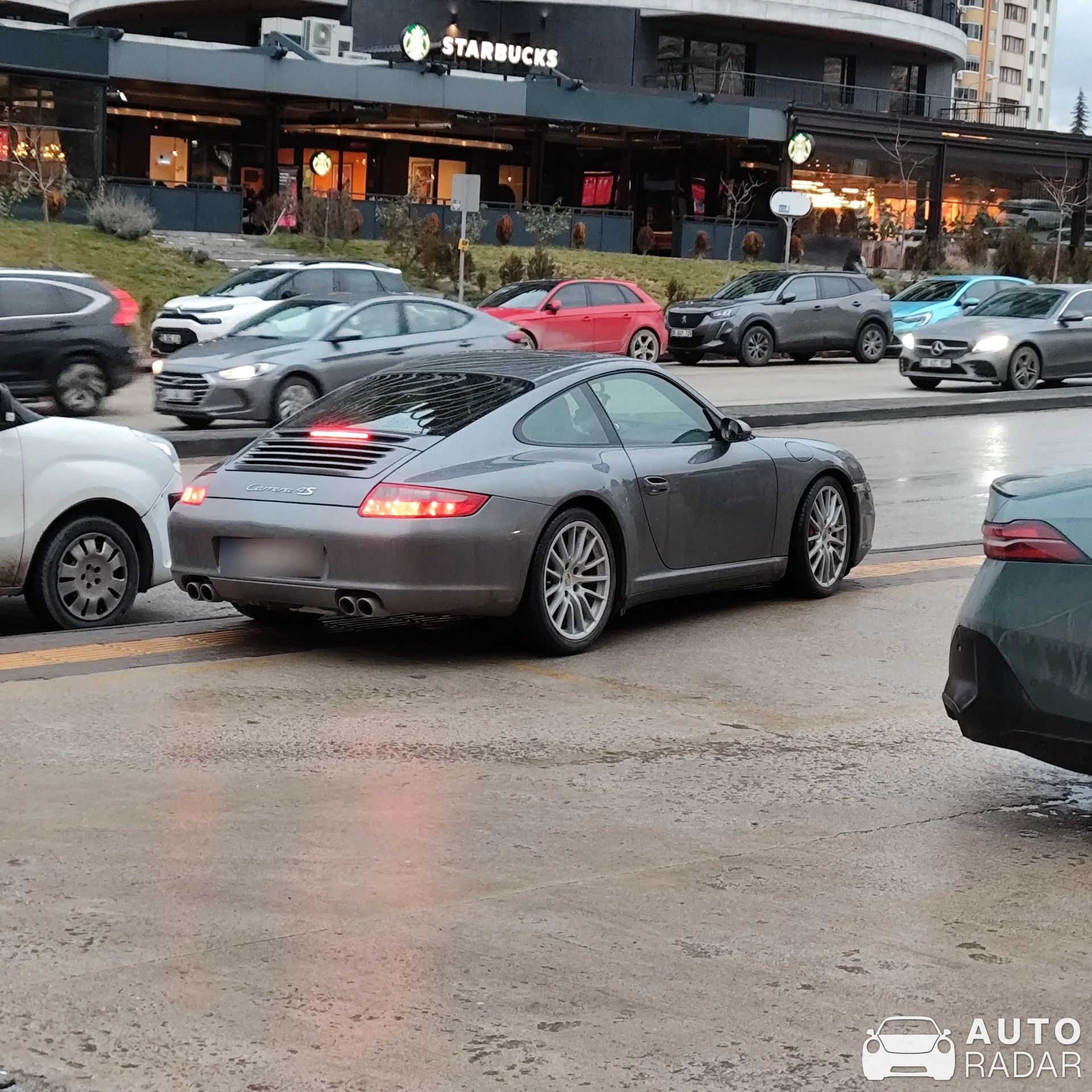 Porsche 997 Carrera 4S spotted in Çankaya, Türkiye