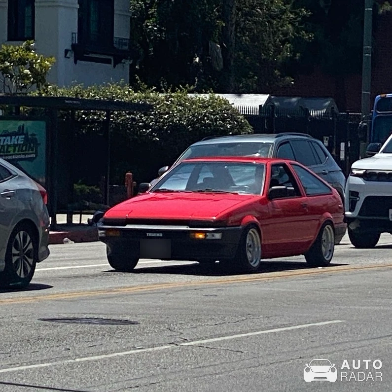 Toyota Sprinter Trueno AE86 spotted in Los Angeles